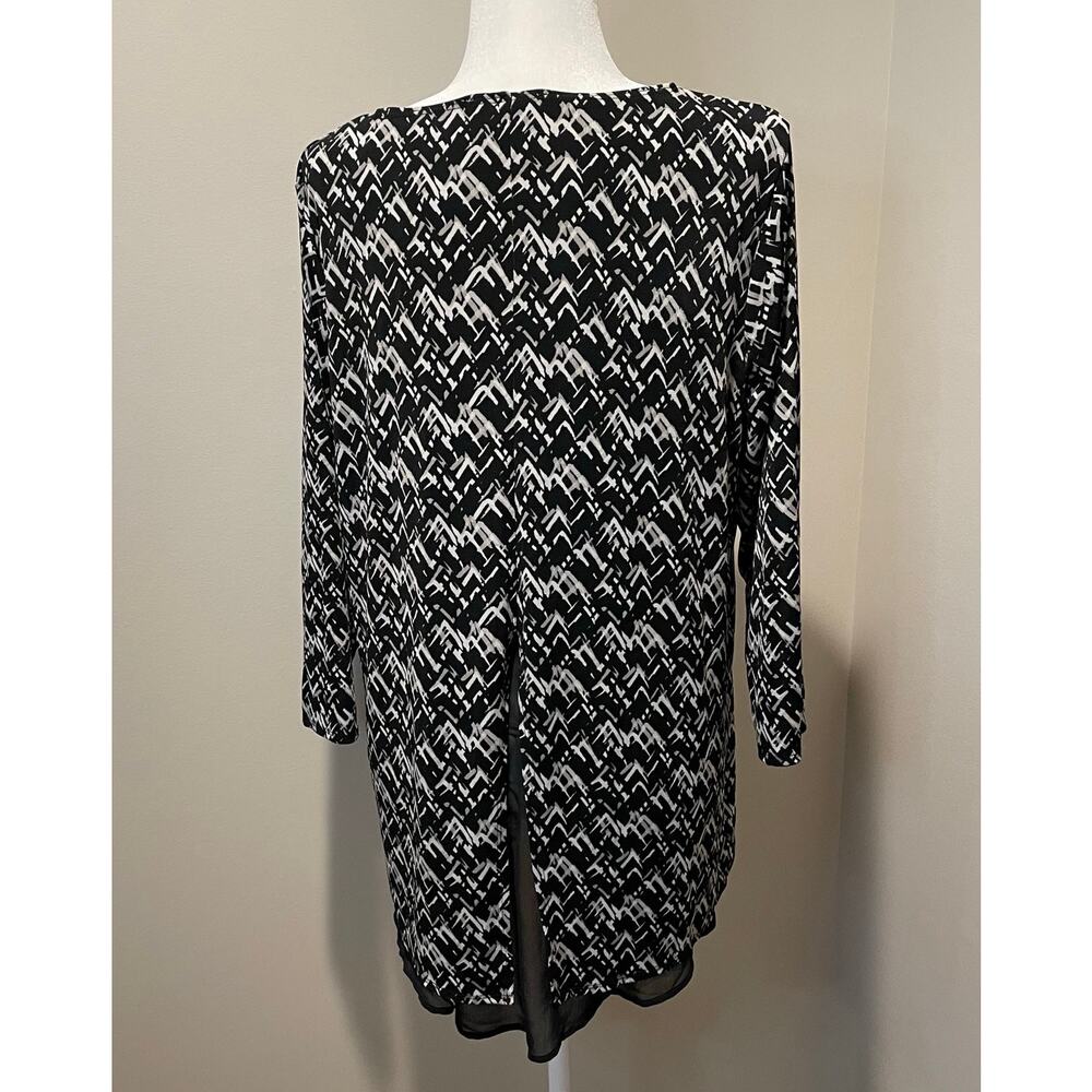 Coldwater Creek Tunic Top Split Back Sz L Geometric Print Black Gray Stretch - Picture 2 of 10